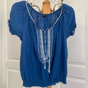 American Eagle Outfitters top size small
